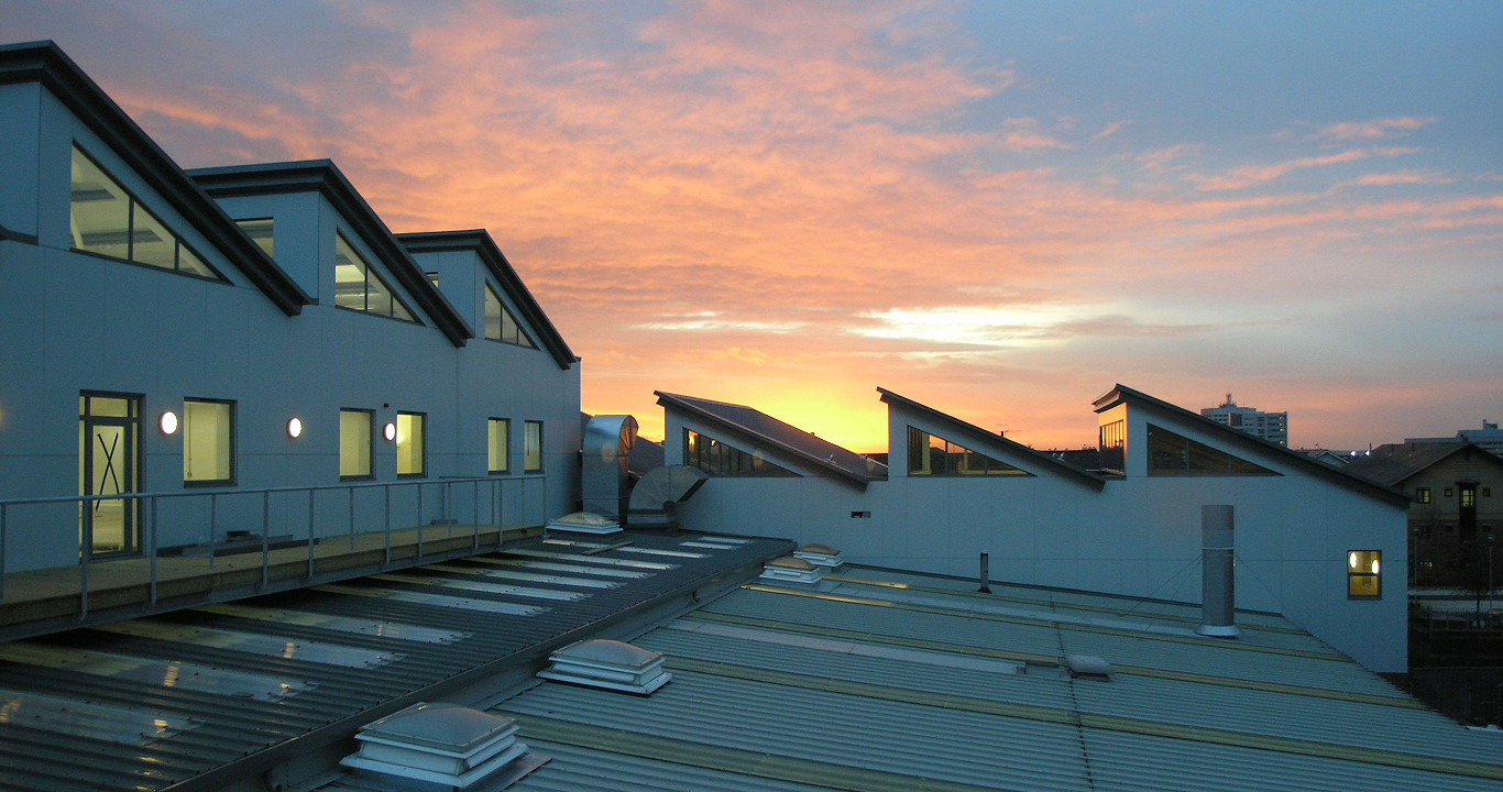 4 storey infill media teaching workshops to existing courtyard